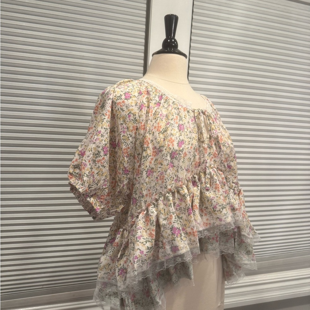 POL Floral Ruffle Blouse - Picture 10 of 10